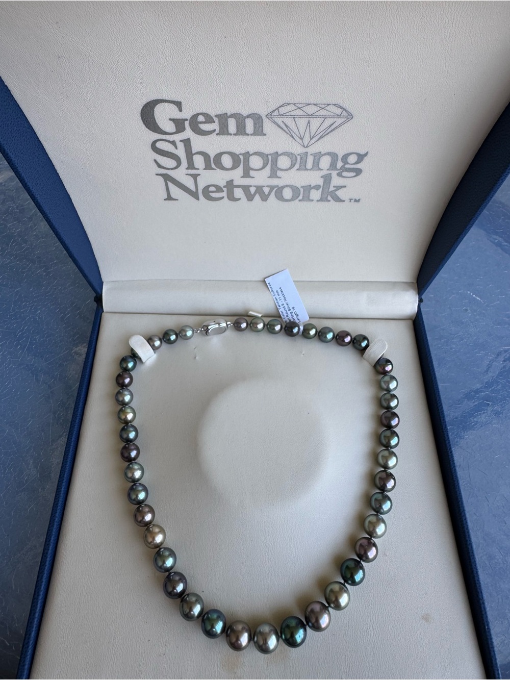 Tahitian Pearl Necklace - Iridescent Peacock Colors